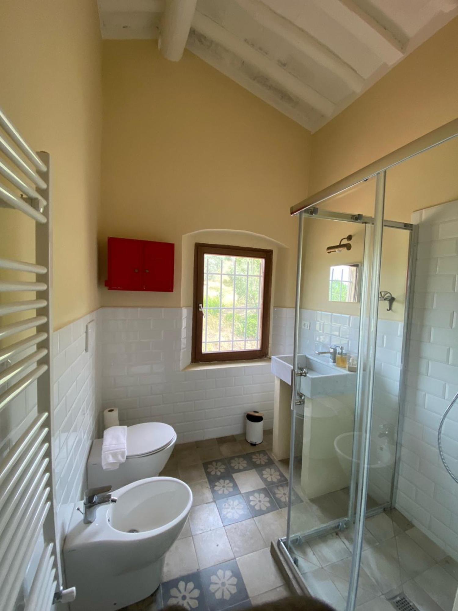 Operaviva Villa Suvereto Luaran gambar